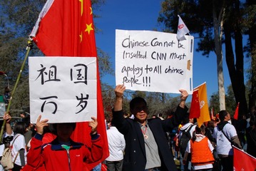 堪培拉万人护圣火-42