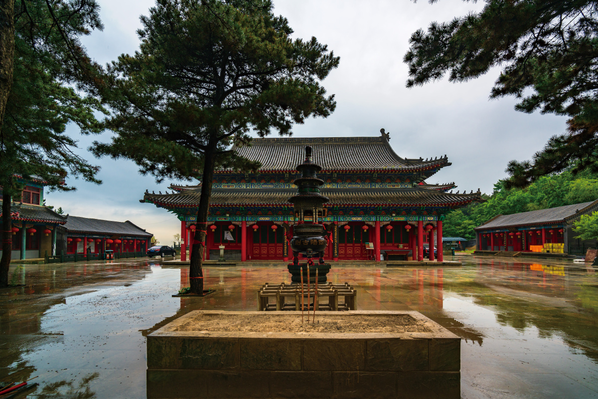 沈阳向阳寺风光