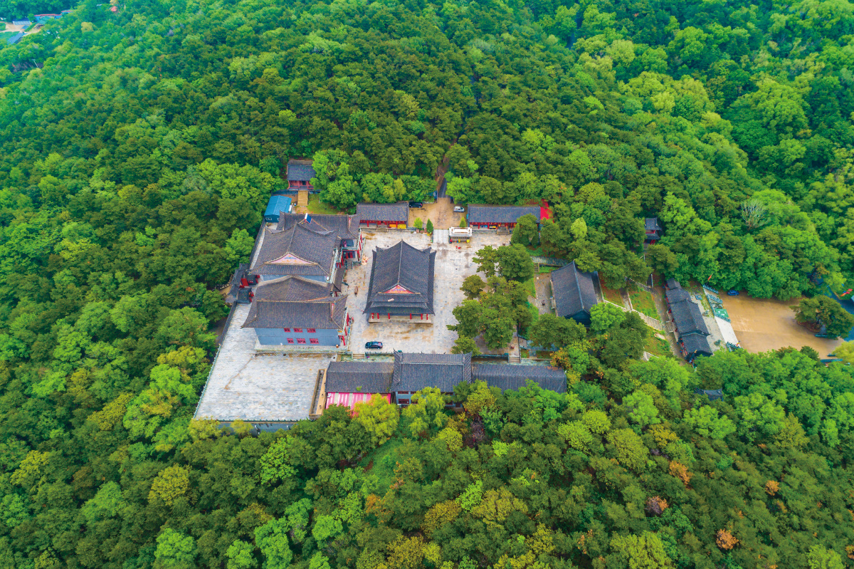 沈阳向阳寺风光