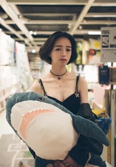001