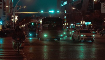 458927