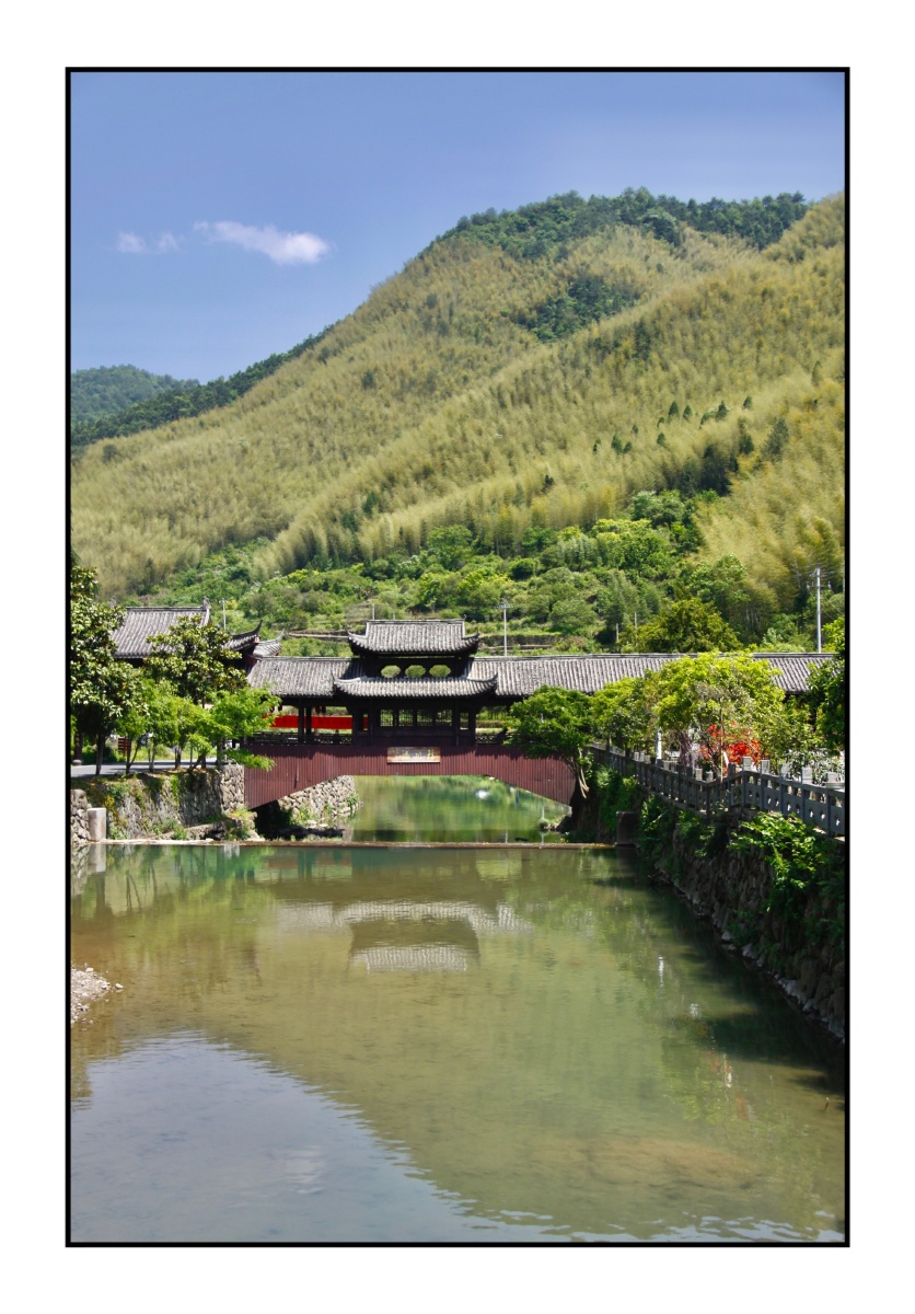 廊桥摄于磐安县榉溪村南孔