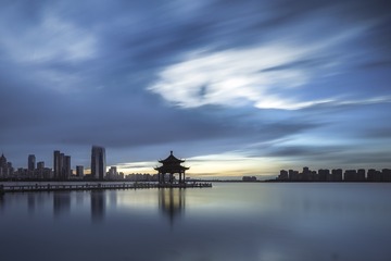 湖心亭