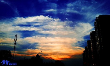 2013903182716_
