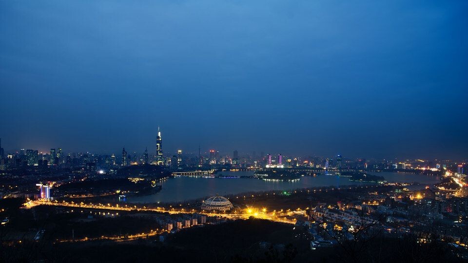 “DSC_9549”为智能对象-1<br />
