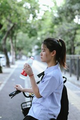 7FEE8822-263C-49B3-A30C-8B6FB60A5F4E/L0/001