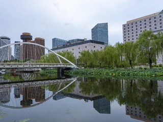 520624