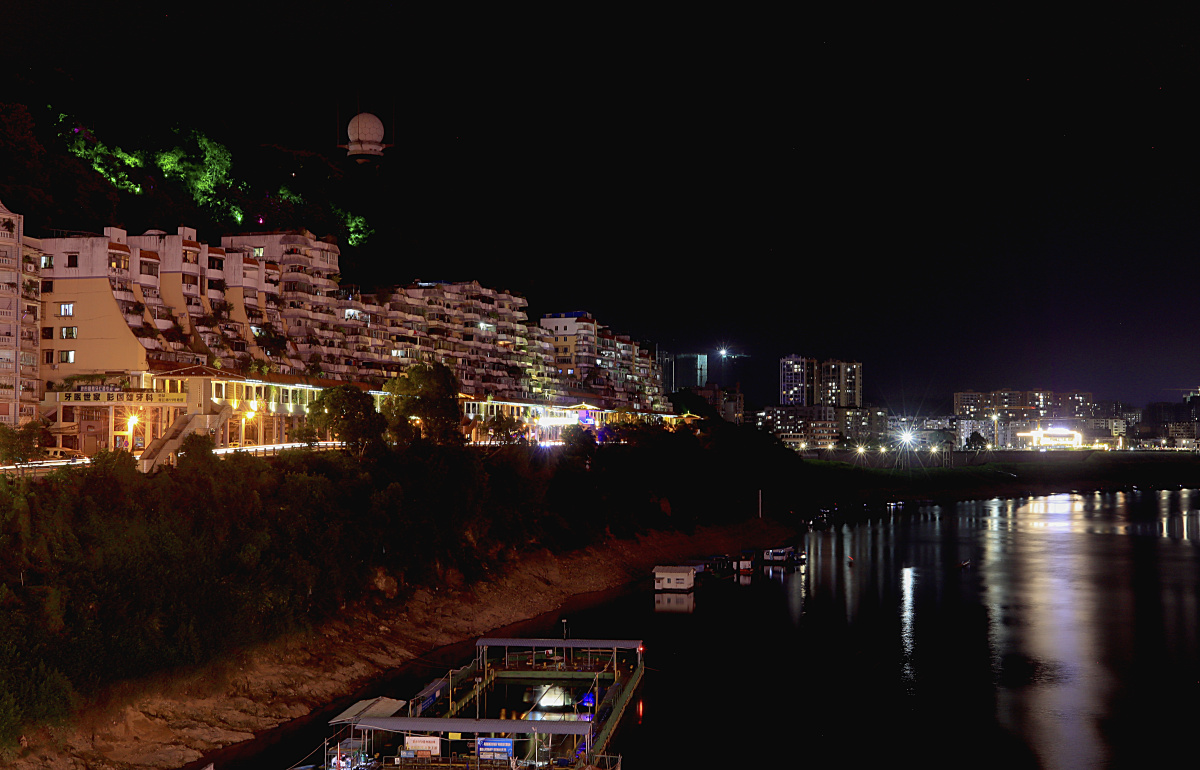 西江明珠梧州市夜景