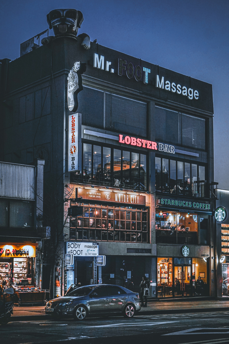 梨泰院街景 - free影子 - 图虫