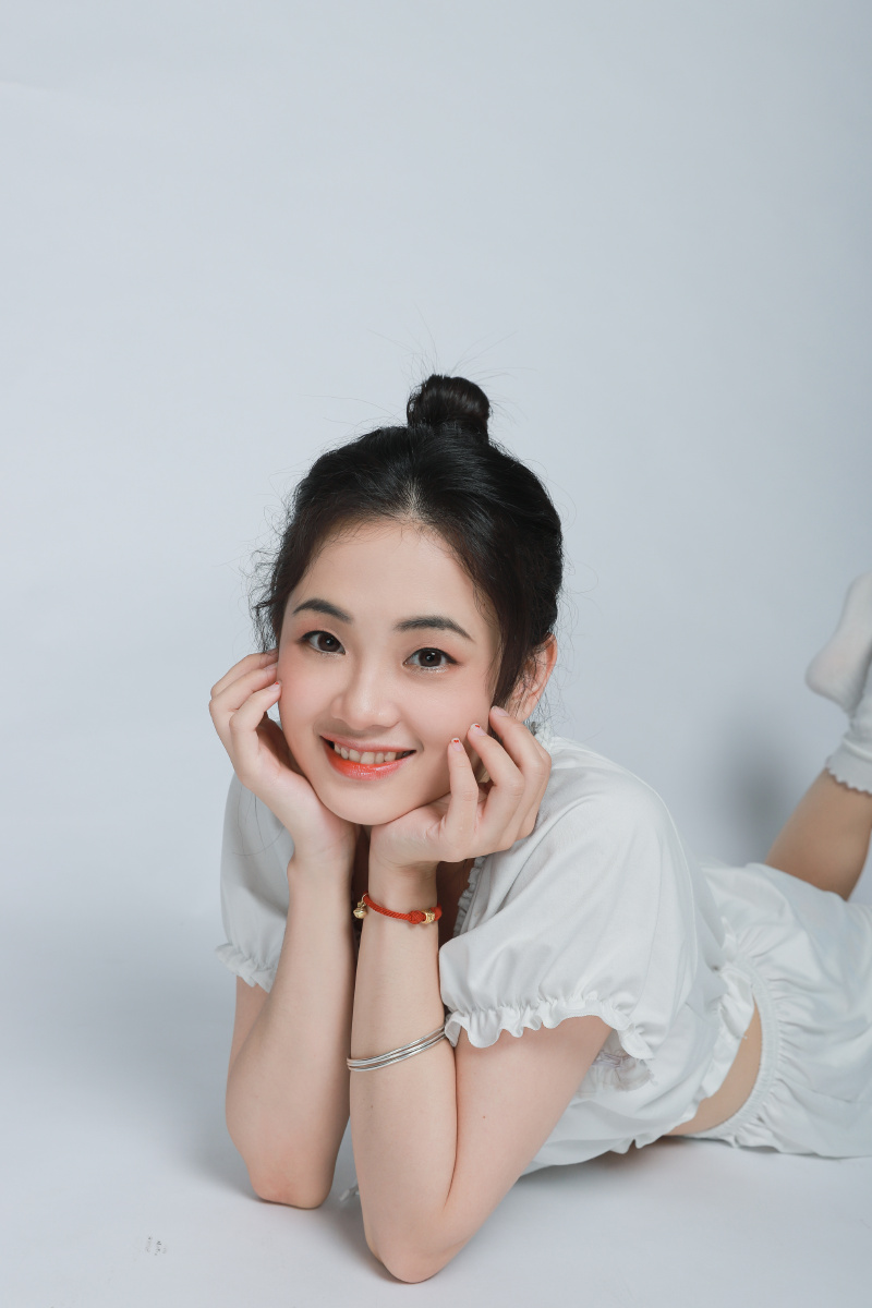 女孩子二十五岁之前一定要拍的一组写真没有过多