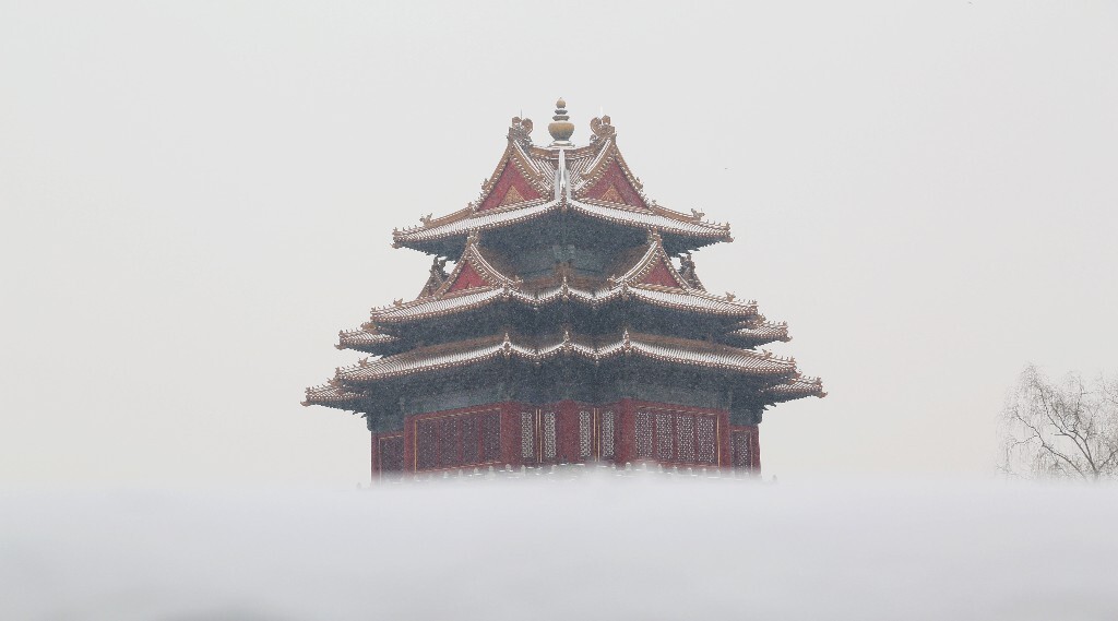 此楼只应天上有，人间难得几回寻--雪中故宫角楼