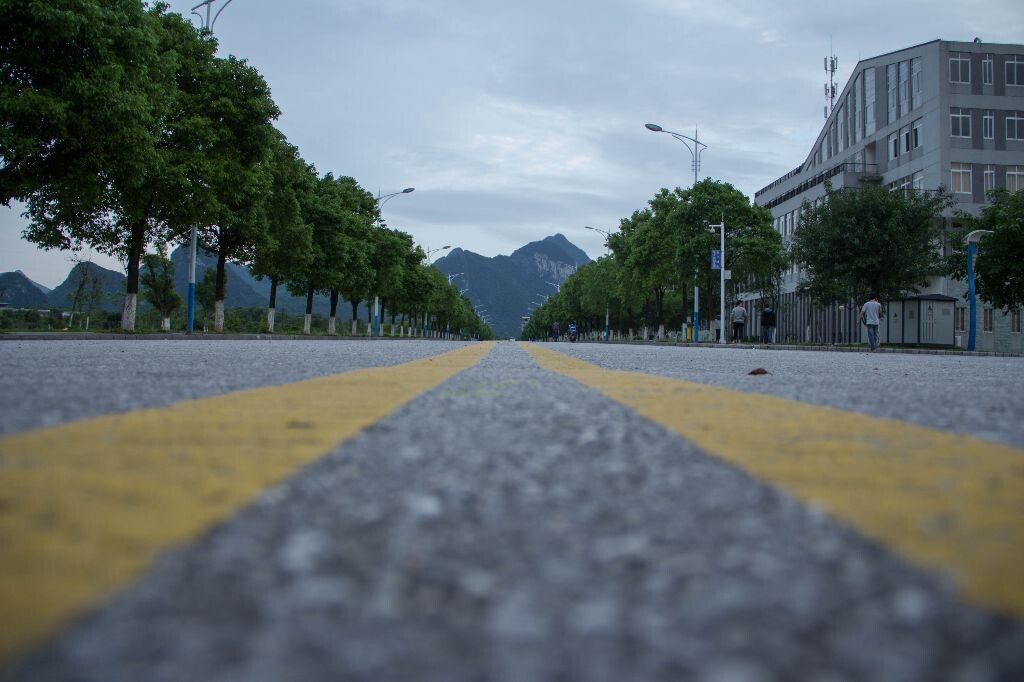 校园主干道