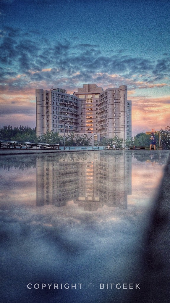 <a href="https://tuchong.com/15933556/" target="_blank">@北京理工大学</a><br />
by iPhone 5s