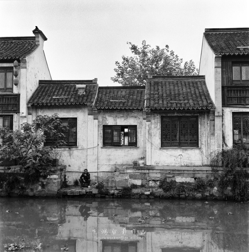 Hasselblad 503CW;CFE Planar T*80/2.8;Fomapan 100
