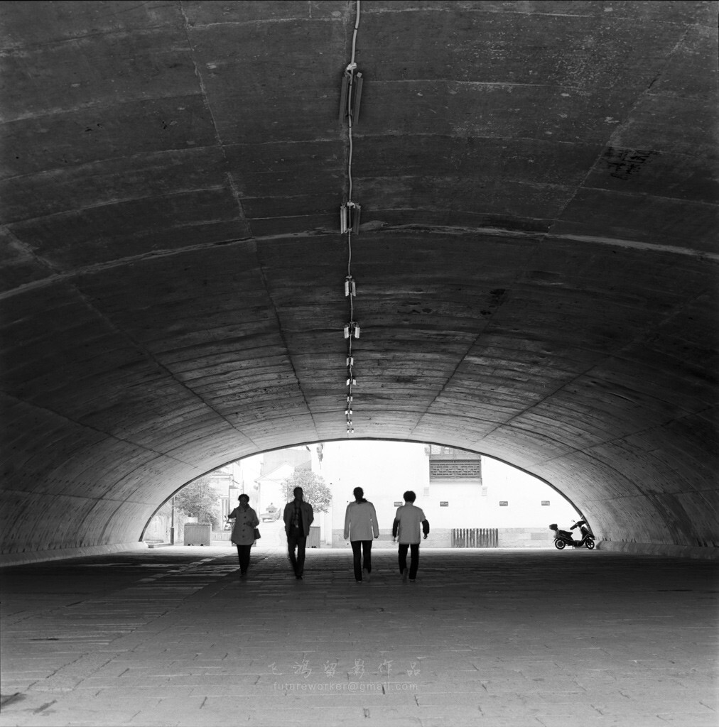 Hasselblad 503CW;CFE Planar T*80/2.8;Fomapan 100