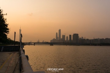 珠水流光