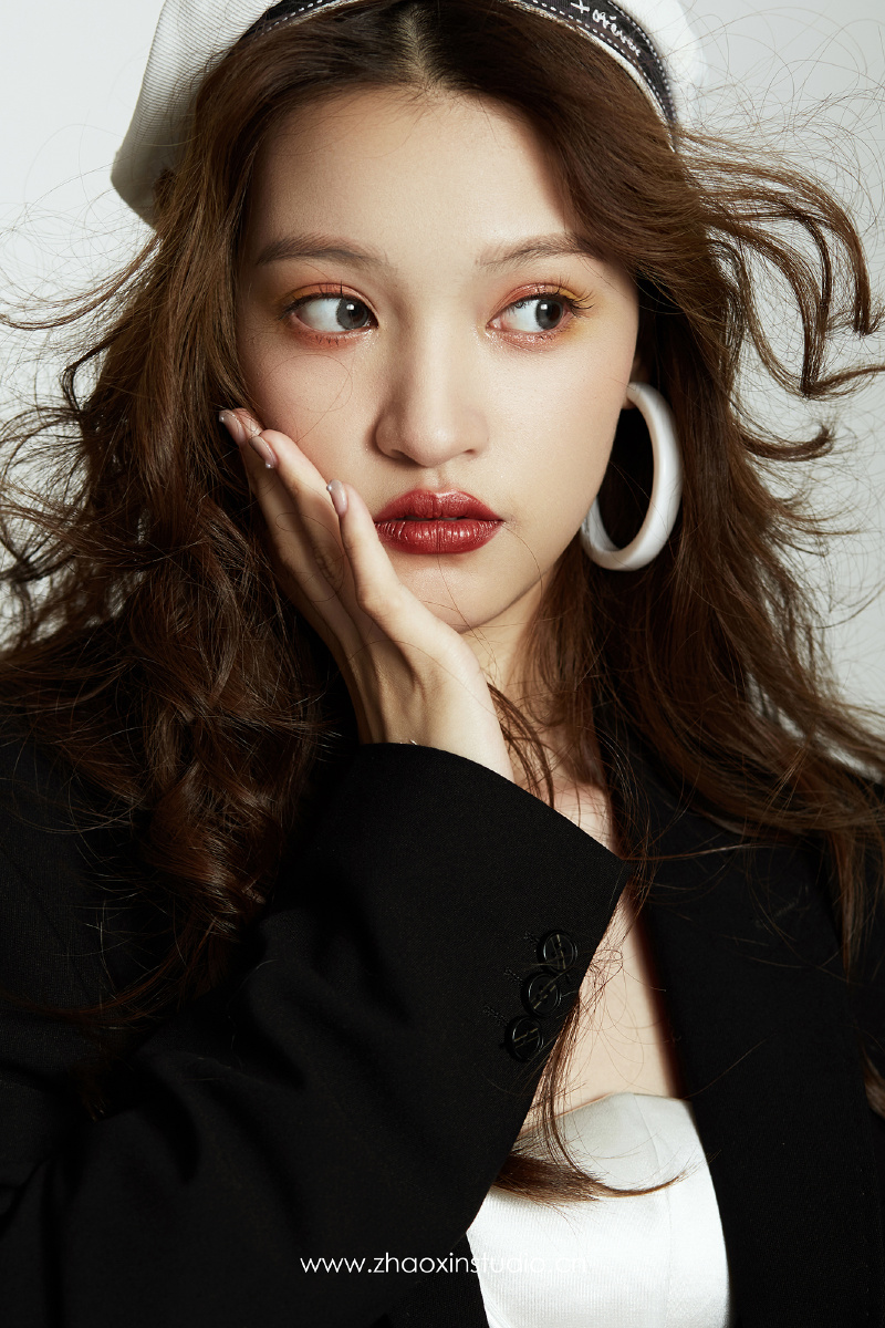 棚拍人像片一组