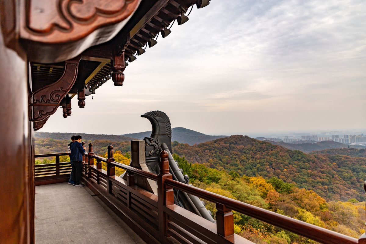 滁州琅琊山风景区琅琊阁重建对游客正式开放