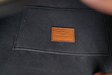 254232