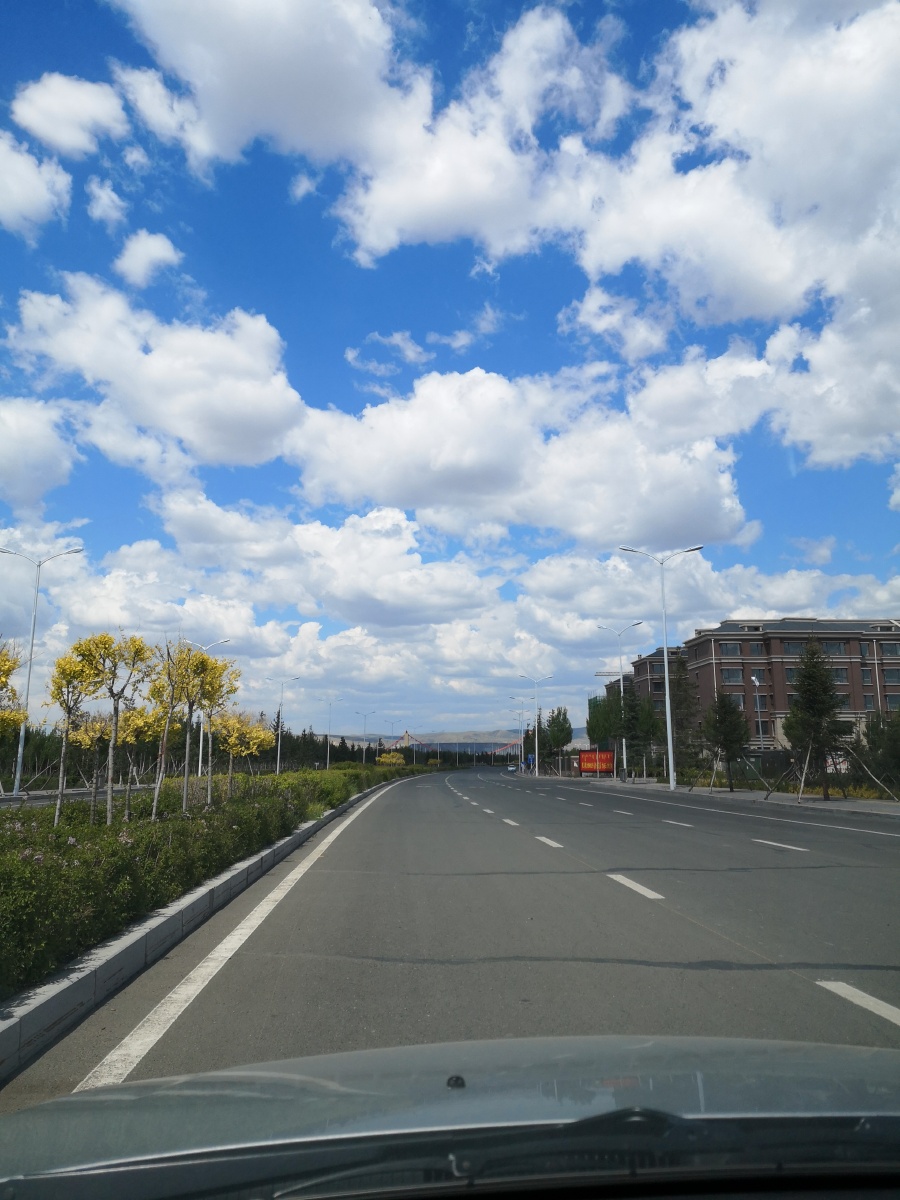 内蒙古的蓝色天空