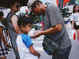 《窥 in street》≠98