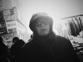 《窥 in street》≠320
