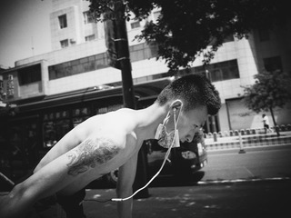 《窥 in street》≠386