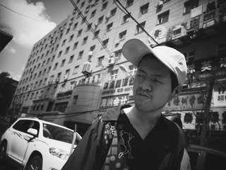 《窥 in street》≠438