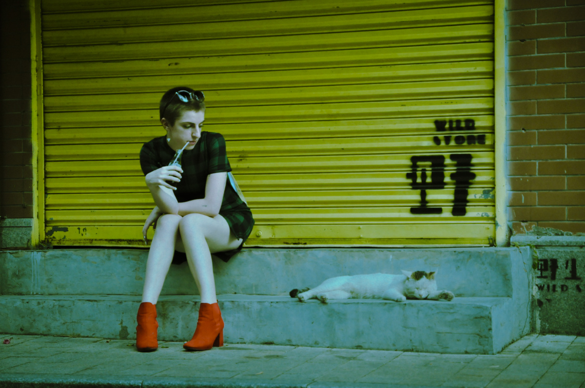 喝汽水的爱尔兰姑娘