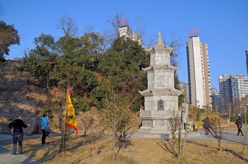 16-DSC00001