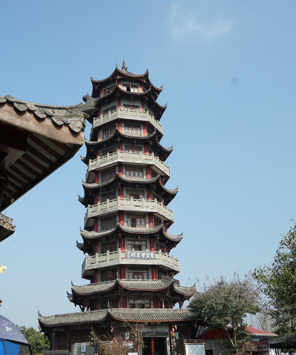 望蜀塔摄于广汉高坪镇