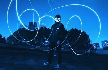 001