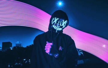 001