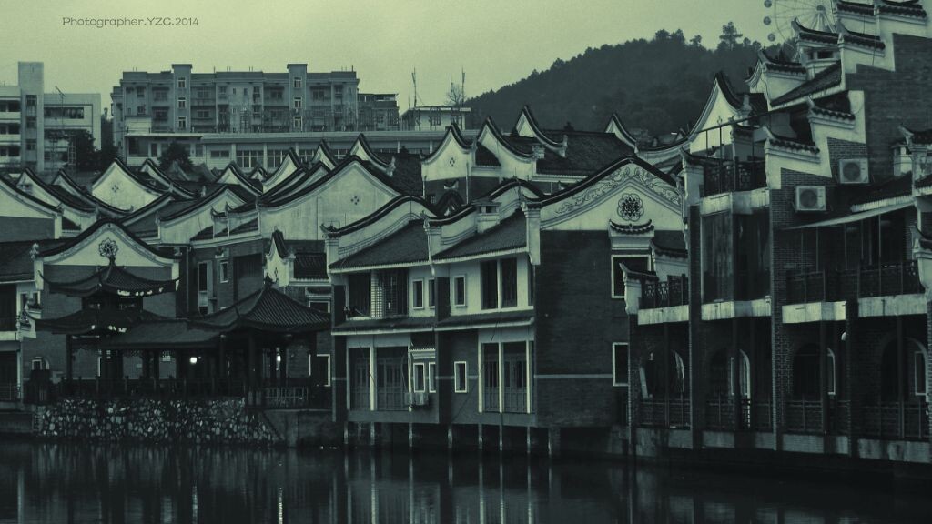 裕后街