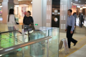 L1001091