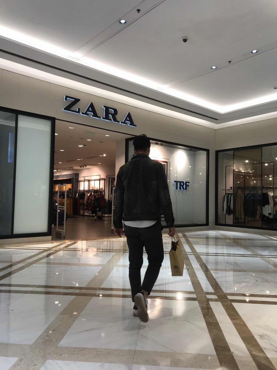 北京時尚奢侈品公司,北京百貨商場定位為高端奢侈品百貨公司