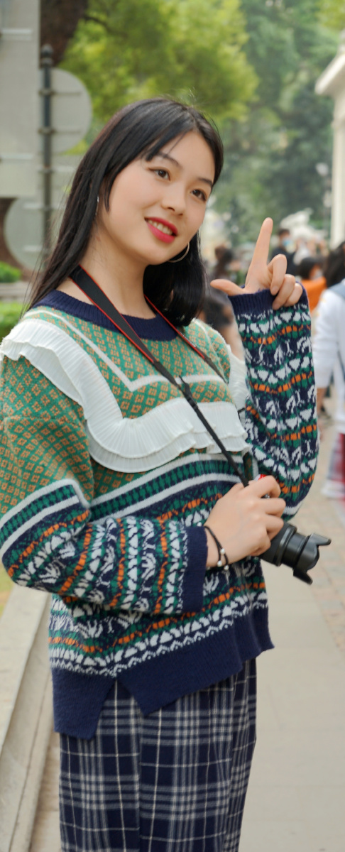 美丽谢谢姐即兴表演