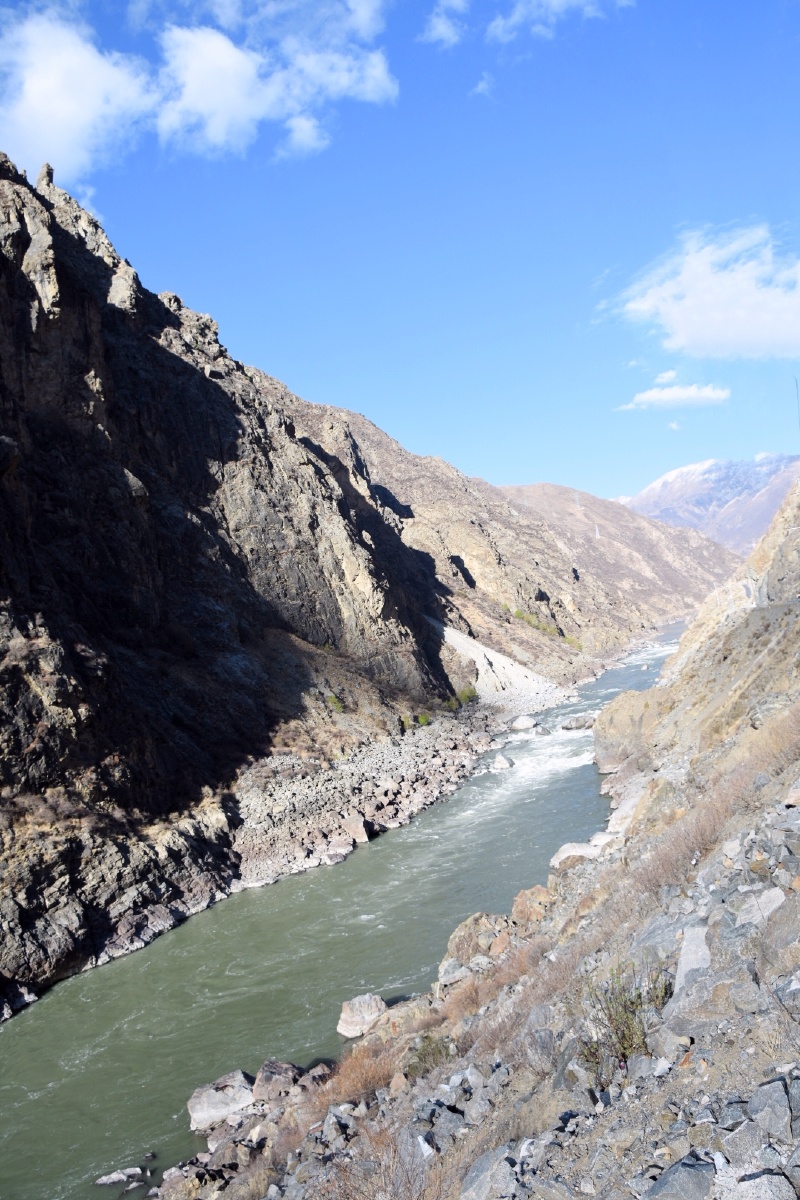 金沙水拍云崖暖