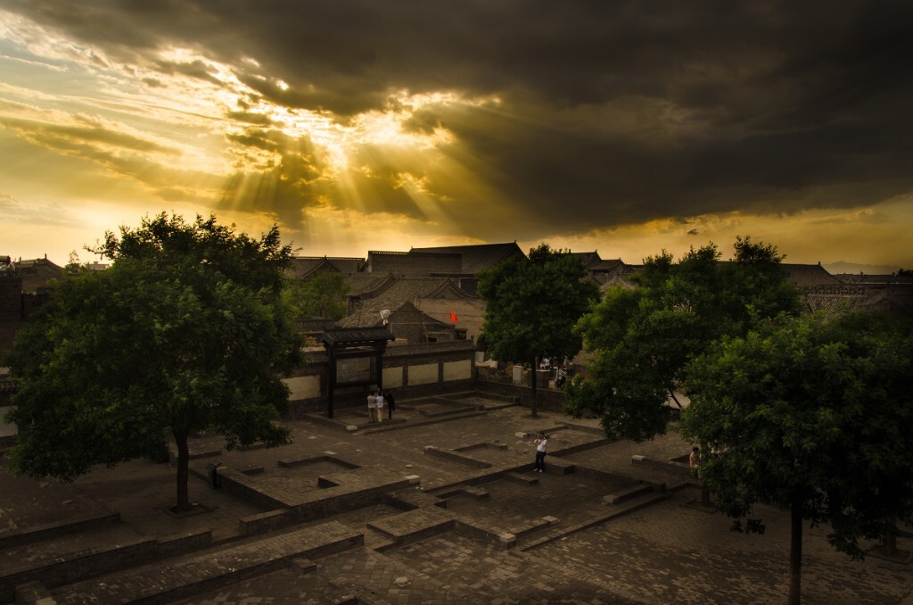 2015.5 平遥古城 | 暴雨前后总有震撼的场景。