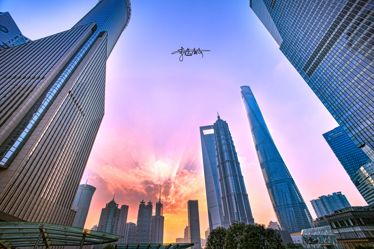 上海cbd的日出清晨