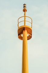 899129