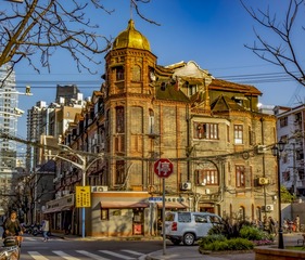 1864552