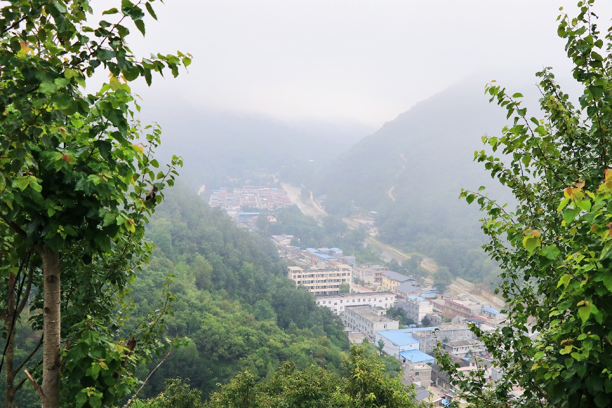 云台镇中华楼,不过雾观一般 - 触不可及的你