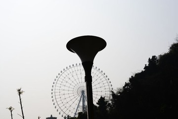041