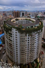 居住在这种圆柱型建筑是怎样体验呢？