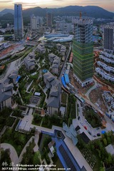 ”海上豪宅“