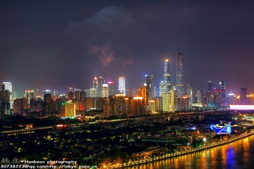 抓住雷雨的尾巴