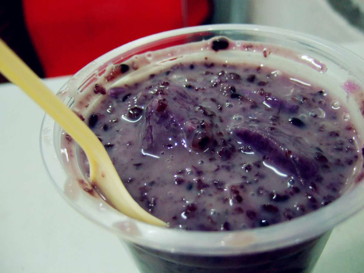 后街粥记的紫薯紫米牛奶