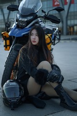 001