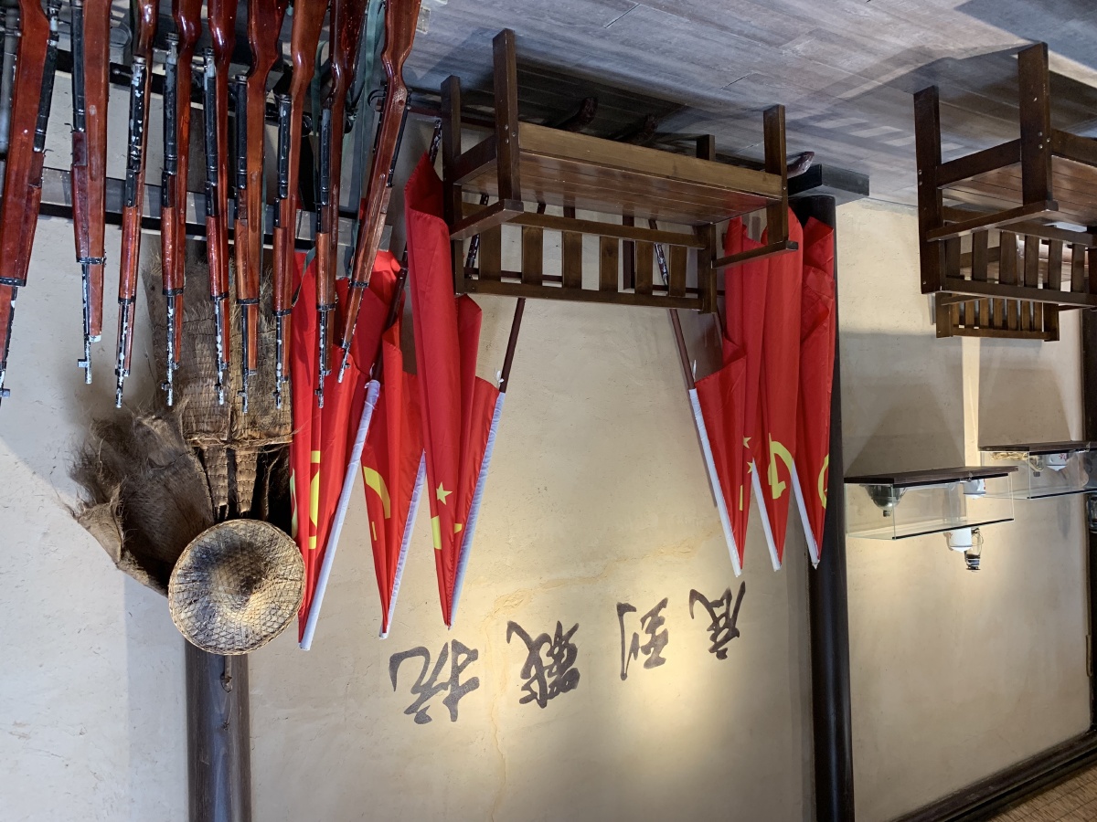 红色李巷 - ganjiannong - 图虫